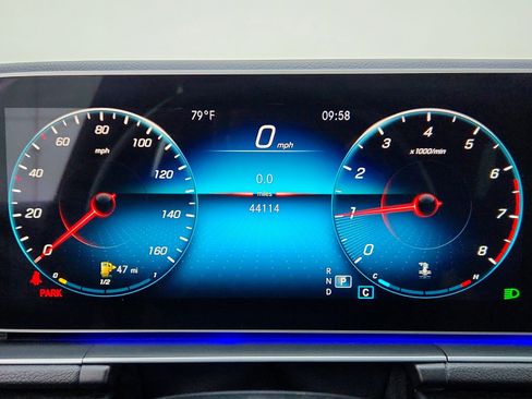 Certified 2022 Mercedes-Benz GLE 350 4MATIC w/ Premium Package image 19