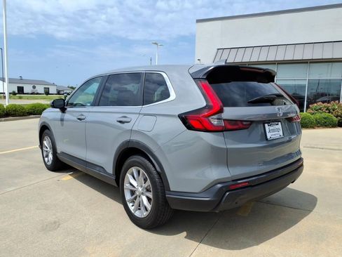 Used 2023 Honda CR-V EX-L image 3