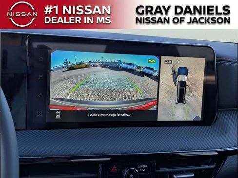 New 2026 Nissan Kicks SR w/ Cold Weather Package image 10