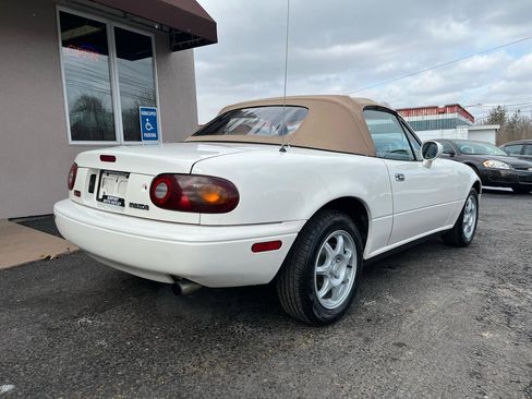 Used 1994 MAZDA MX-5 Miata M-Edition image 5