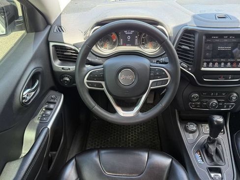 Used 2022 Jeep Cherokee Latitude w/ Sun & Sound Group AWD/4WD image 14