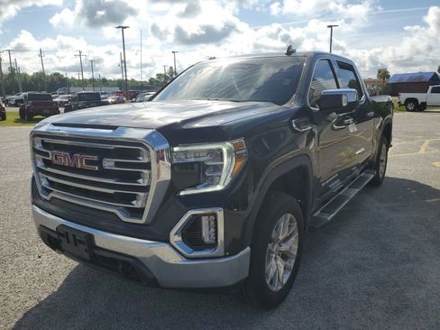 Used 2021 GMC Sierra 1500 SLT w/ SLT Premium Package AWD/4WD image 2