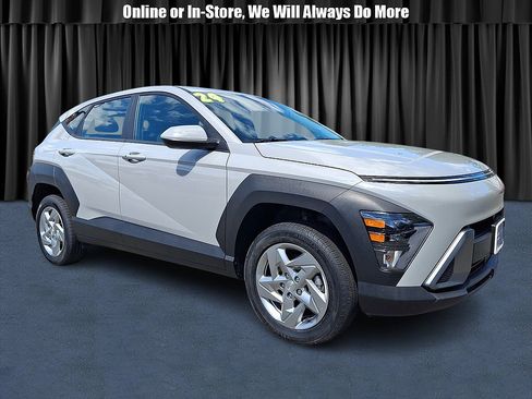Certified 2024 Hyundai Kona SE AWD/4WD image 1