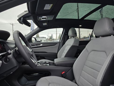 New 2026 Volkswagen Atlas Cross Sport SEL R-Line image 20