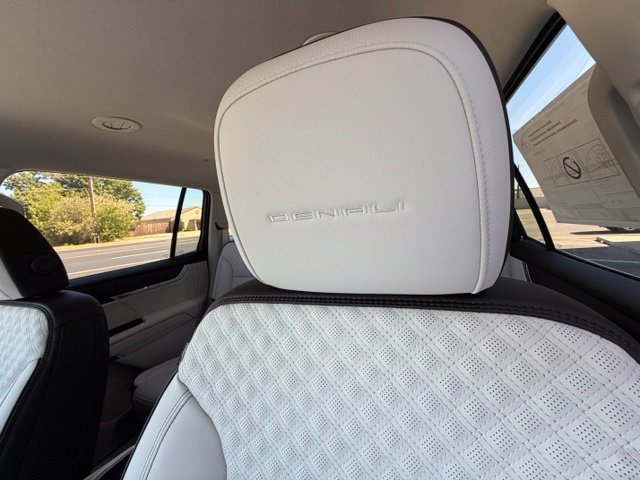 New 2027 GMC Acadia Denali w/ LPO, Floor Liner Package FWD image 7