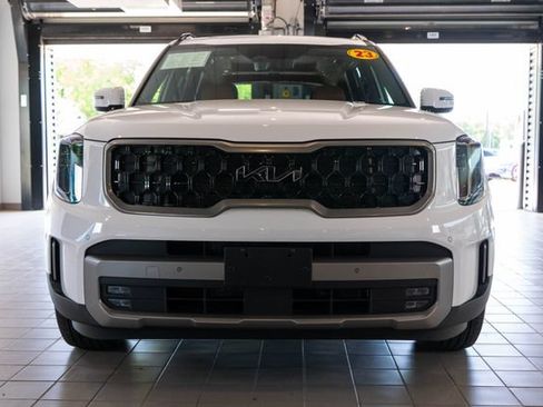 Used 2023 Kia Telluride SX Prestige X-Line AWD/4WD image 2