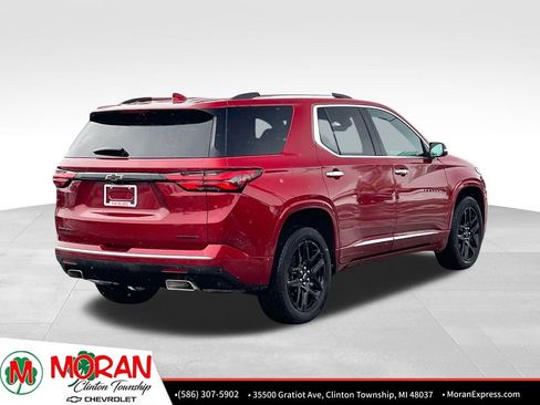Certified 2023 Chevrolet Traverse Premier w/ LPO, Floor Liner Package image 6