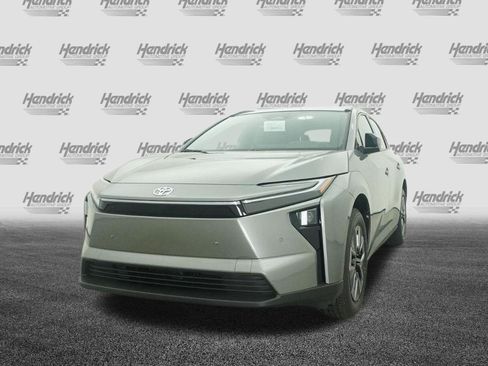 Used 2026 Toyota bZ FWD image 12