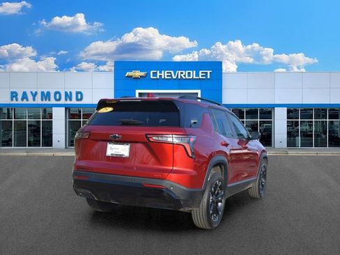 Certified 2025 Chevrolet Equinox RS AWD/4WD image 4