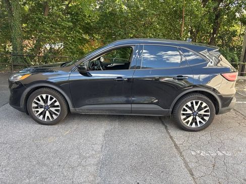 Used 2020 Ford Escape SE Sport FWD image 6