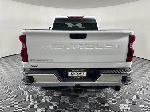 Used 2022 Chevrolet Silverado 3500 W/T image 3