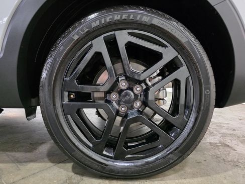 Used 2025 Kia Telluride SX X-Line AWD/4WD image 15
