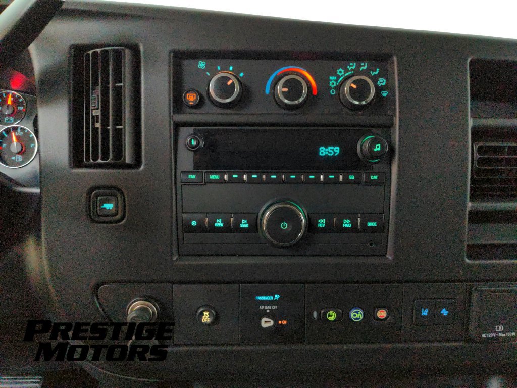 Used 2019 Chevrolet Express 2500 LT w/ LT Preferred Equipment Group RWD image 19