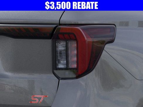 New 2026 Ford Explorer ST image 35