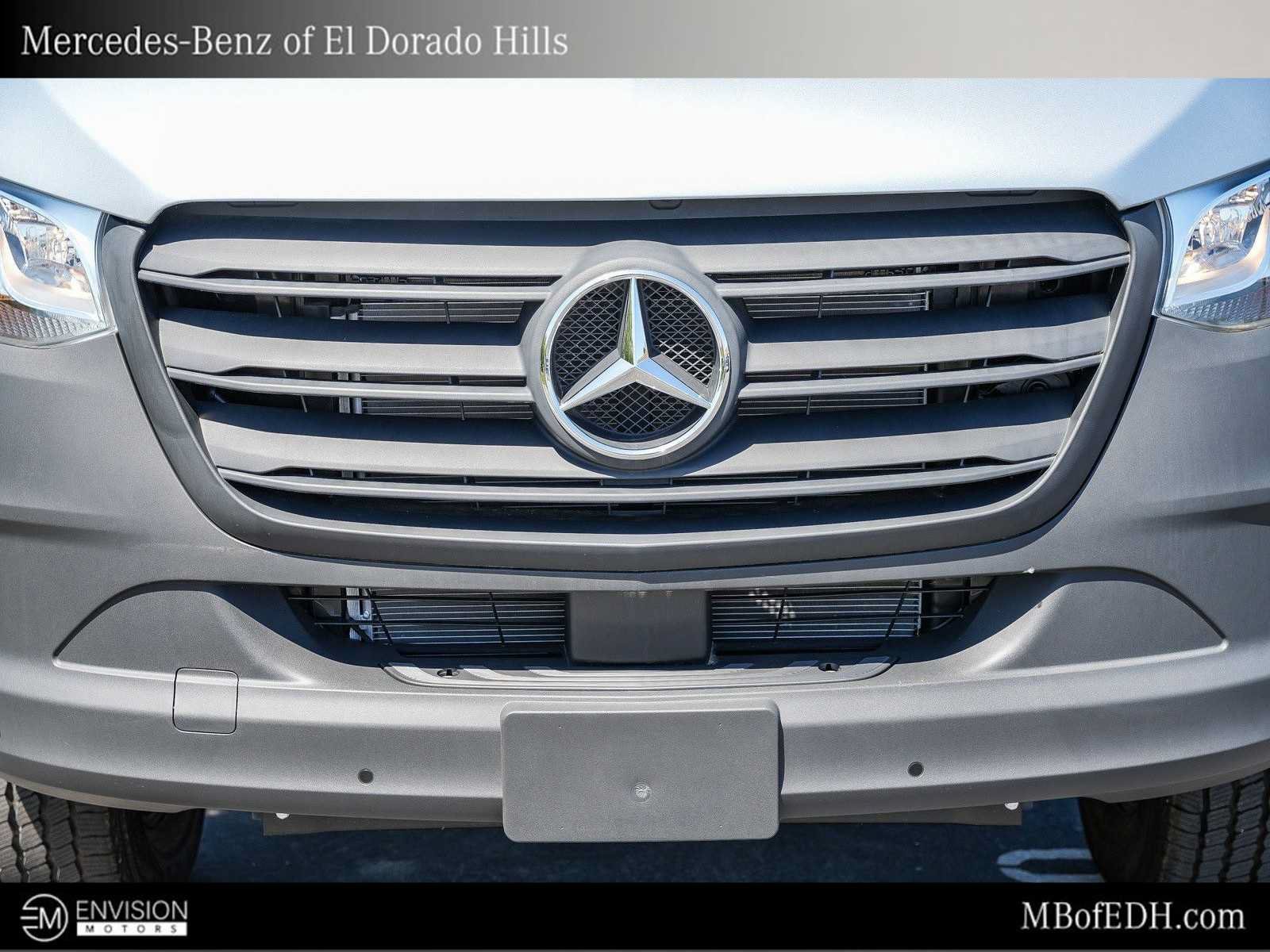 New 2025 Mercedes-Benz Sprinter 2500 image 7
