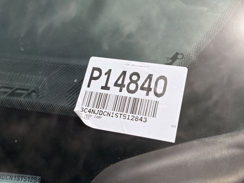 Used 2025 Jeep Compass Limited AWD/4WD image 31