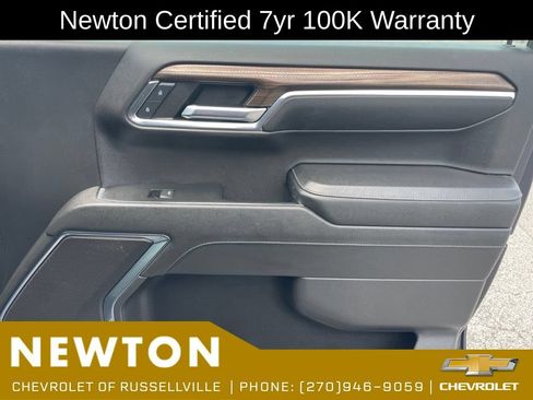 Used 2023 Chevrolet Silverado 1500 LT AWD/4WD image 22