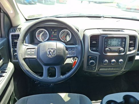 Used 2015 RAM 1500 Express AWD/4WD image 12