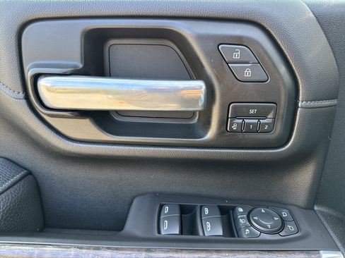 Used 2021 GMC Sierra 2500 Denali w/ Denali Ultimate Package image 15