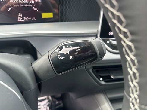 New 2026 Volkswagen Tiguan SE AWD/4WD image 12
