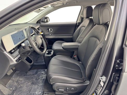 Used 2023 Hyundai Ioniq 5 SEL image 15