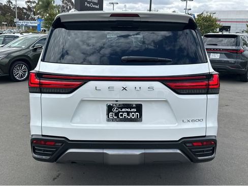 New 2026 Lexus LX 600 4WD w/ Luxury Package image 5