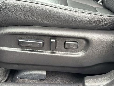 Used 2025 Honda Passport EX-L image 10