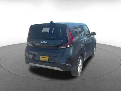 Used 2025 Kia Soul LX w/ LX Technology Package FWD image 15