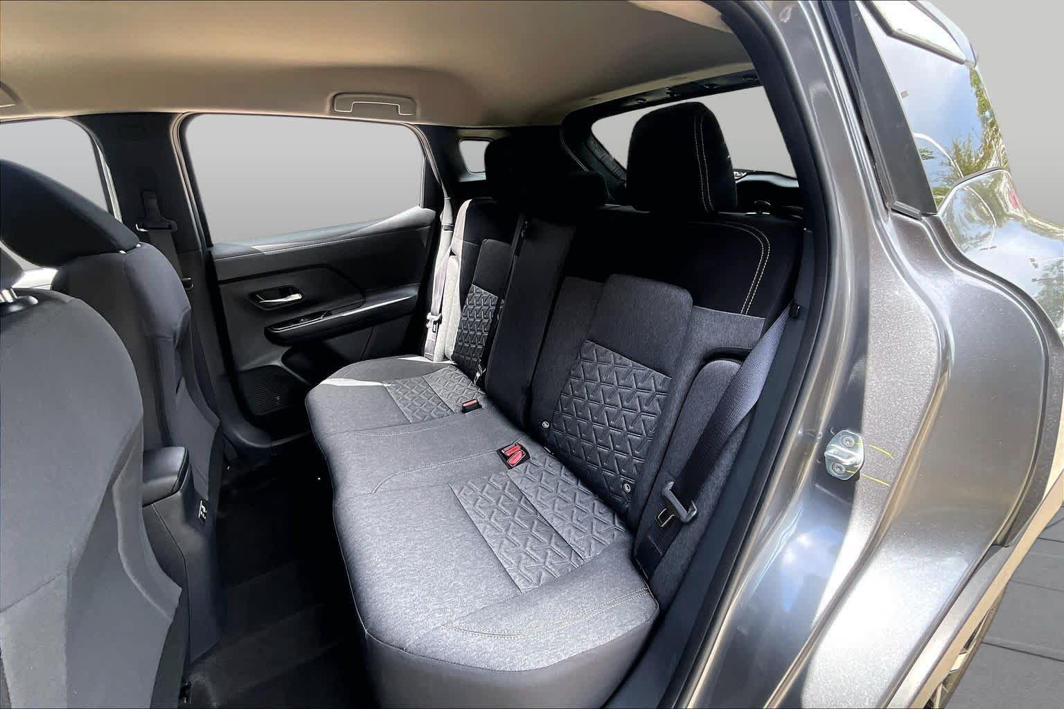 Certified 2026 Nissan Kicks SV w/ Charging Package FWD image 20