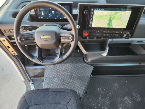 New 2025 Chevrolet Brightdrop 400 w/ Battery Pack, Max Range image 29