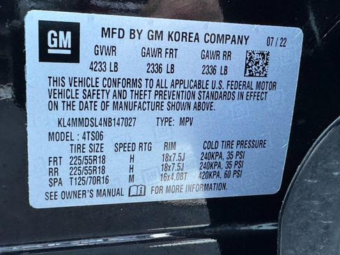 Used 2022 Buick Encore GX Select w/ Sport Touring Package FWD image 27
