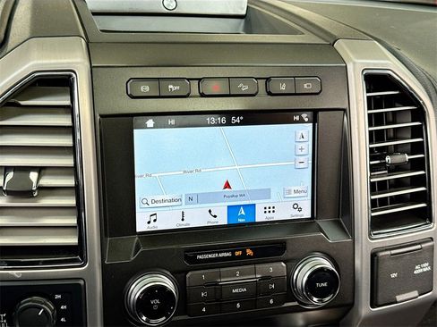 Used 2019 Ford F350 Platinum w/ Platinum Ultimate Package image 23