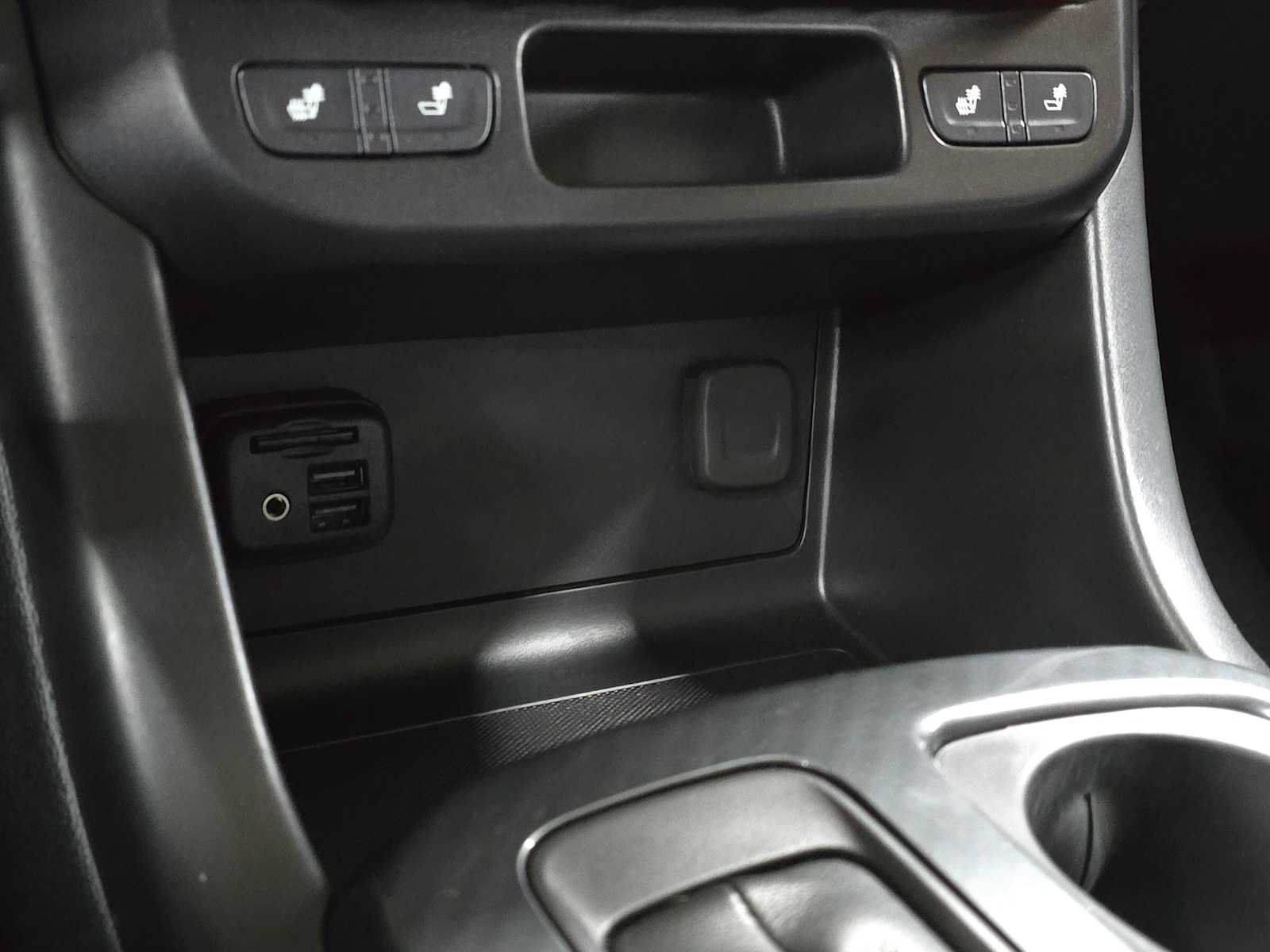 Used 2022 GMC Canyon AT4 w/ Trailering Package AWD/4WD image 30