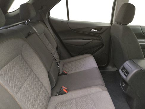 Used 2023 Chevrolet Equinox LT FWD image 19