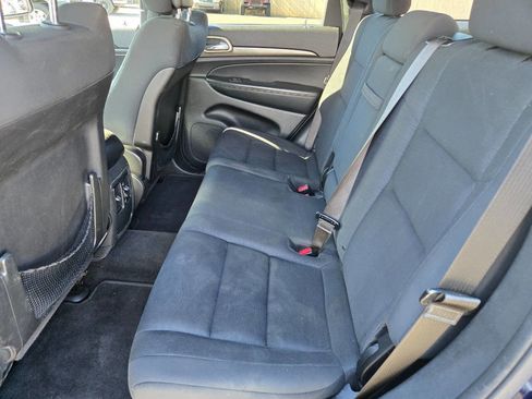 Used 2014 Jeep Grand Cherokee Laredo w/ Quick Order Package 23E image 22