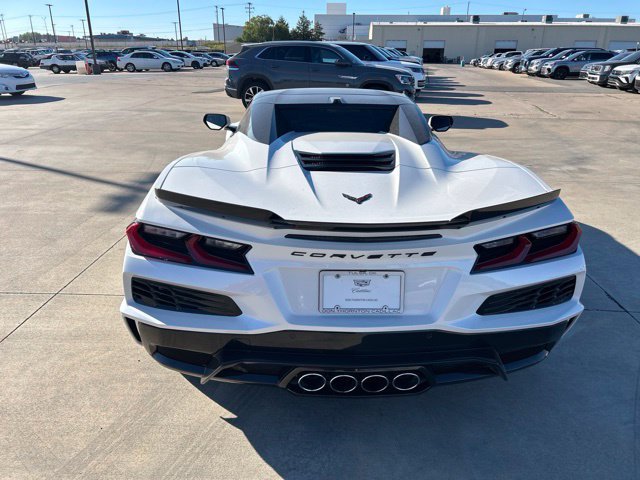 Used 2023 Chevrolet Corvette Z06 RWD image 9