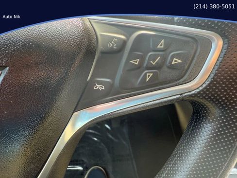 Used 2020 Chevrolet Equinox LT image 29