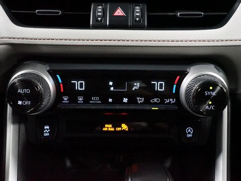 Certified 2025 Toyota RAV4 XLE Premium FWD image 20