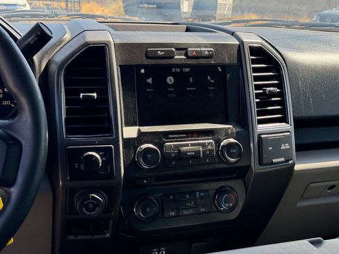 Used 2018 Ford F150 XLT w/ Equipment Group 302A Luxury RWD image 30