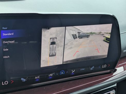 New 2026 Chevrolet Traverse Z71 AWD/4WD image 27