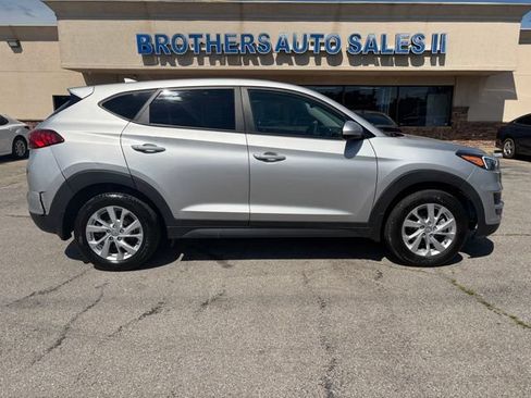Used 2021 Hyundai Tucson SE w/ Winter Weather Package AWD/4WD image 7