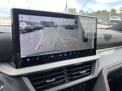 New 2025 Ford Explorer ST-Line w/ Premium Package image 17