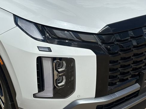 Used 2024 Hyundai Palisade SEL w/ Premium Package FWD image 4