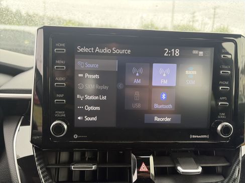 Used 2020 Toyota Corolla SE FWD image 25
