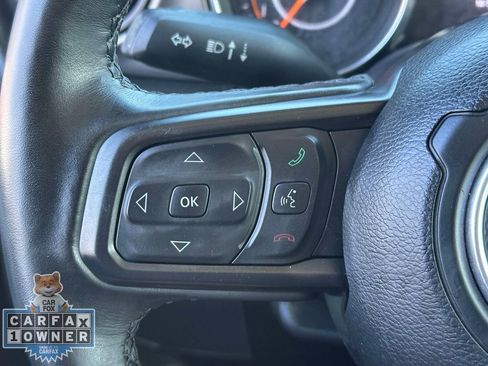 Used 2022 Jeep Wrangler Unlimited Sport AWD/4WD image 22