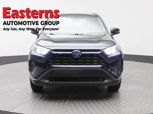 Used 2024 Toyota RAV4 XLE AWD/4WD image 2