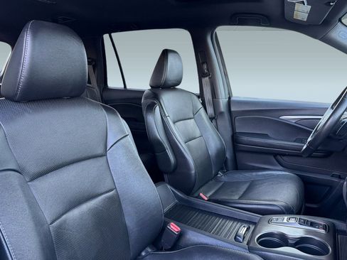 Certified 2023 Honda Passport EX-L image 30