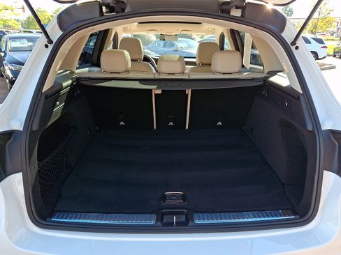 Certified 2022 Mercedes-Benz GLC 300 4MATIC image 28