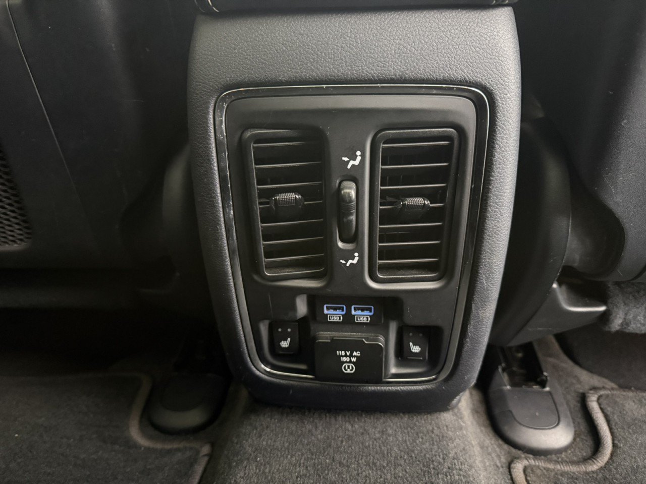 Used 2014 Jeep Grand Cherokee Overland w/ Advanced Technology Group AWD/4WD image 15