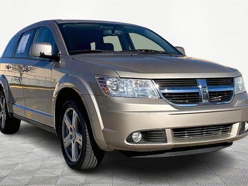 Used 2009 Dodge Journey SXT w/ Rear Seat Video Group image 12